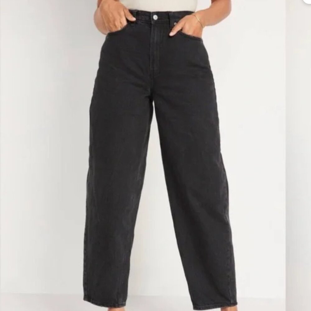 Extra High-Waisted Balloon Ankle Jeans